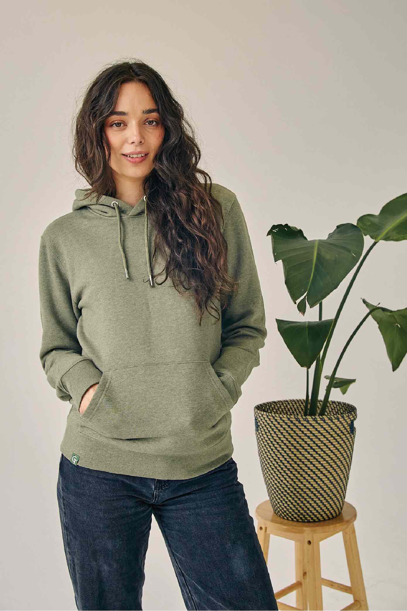 khaki hoodie Liz 3