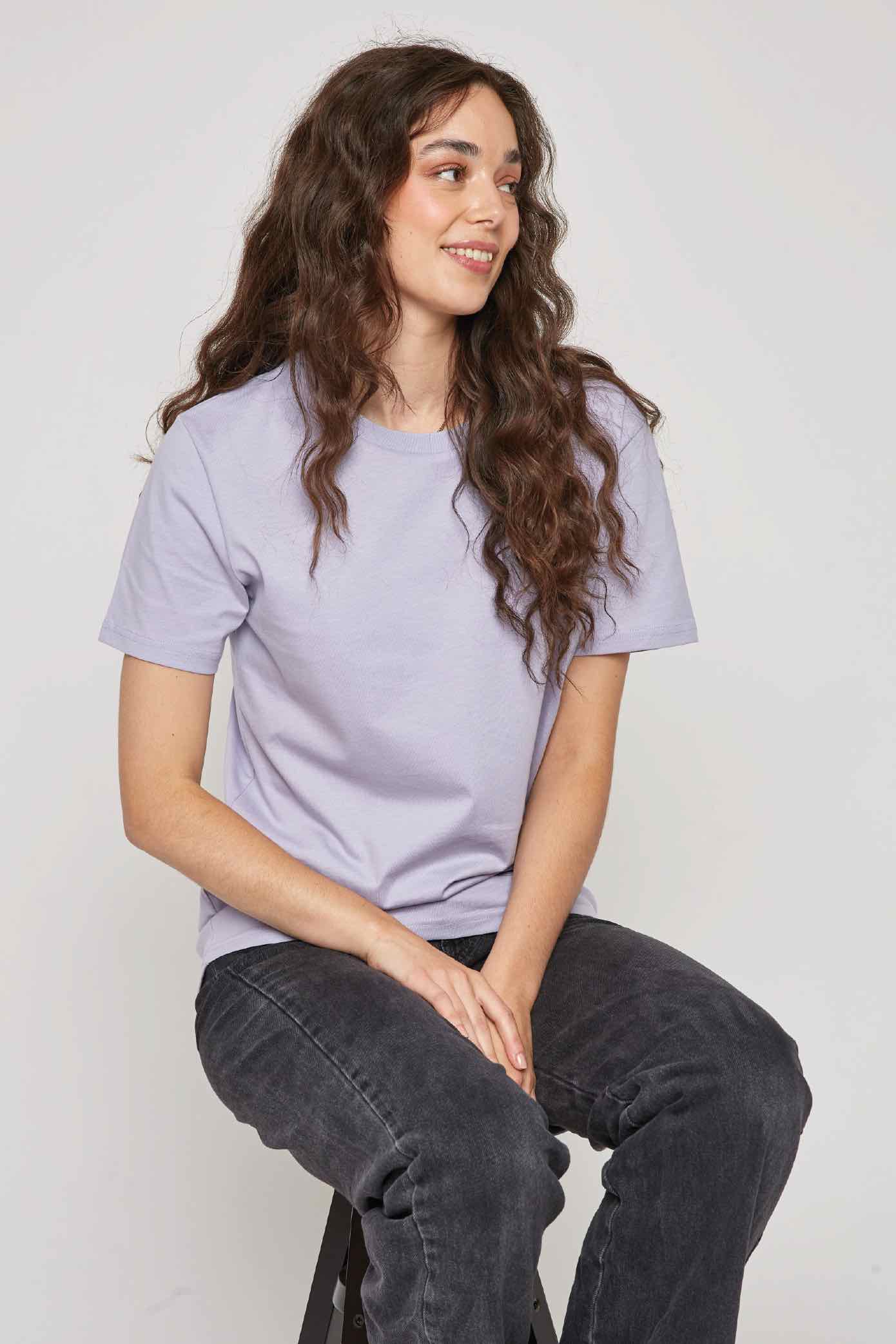 pale lav tee Liz 4