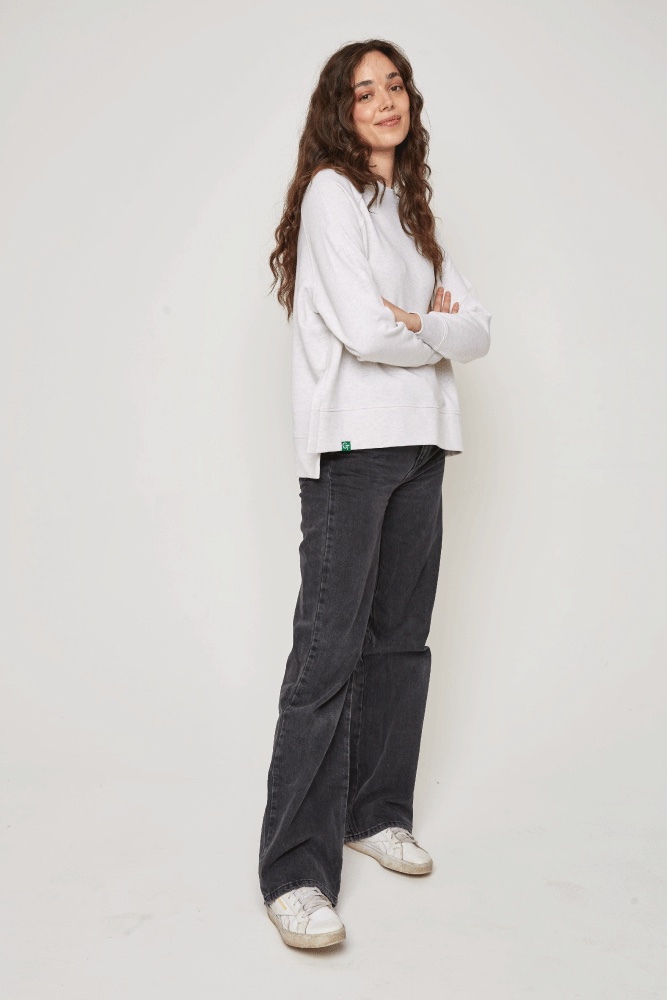 SNOW-GREY-SWEATER-4