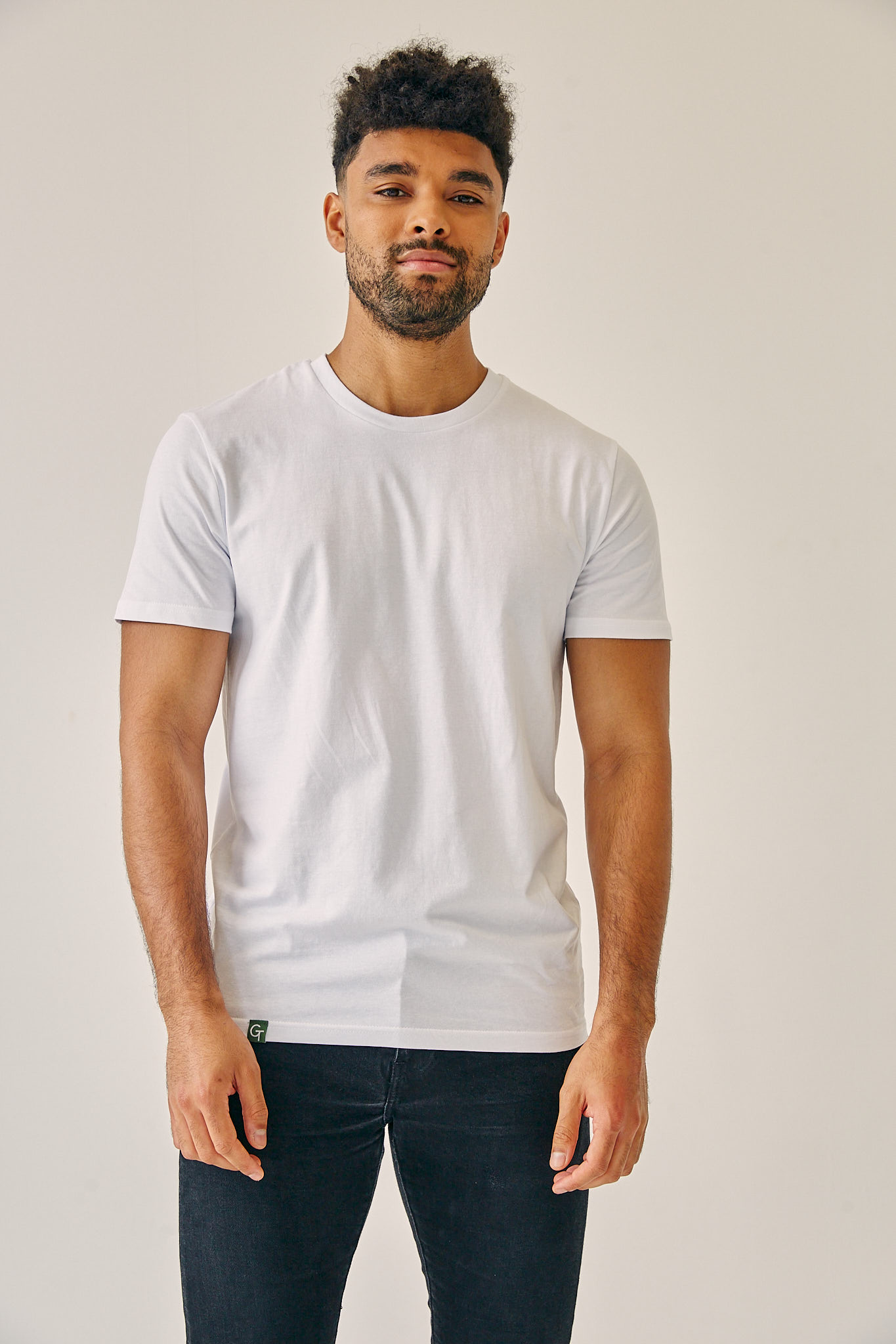 white t-shirt – tom