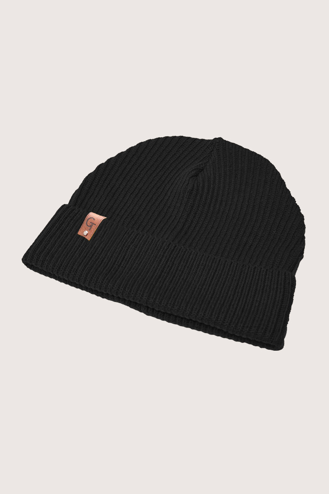 BLACK BEANIE FINAL EDIT
