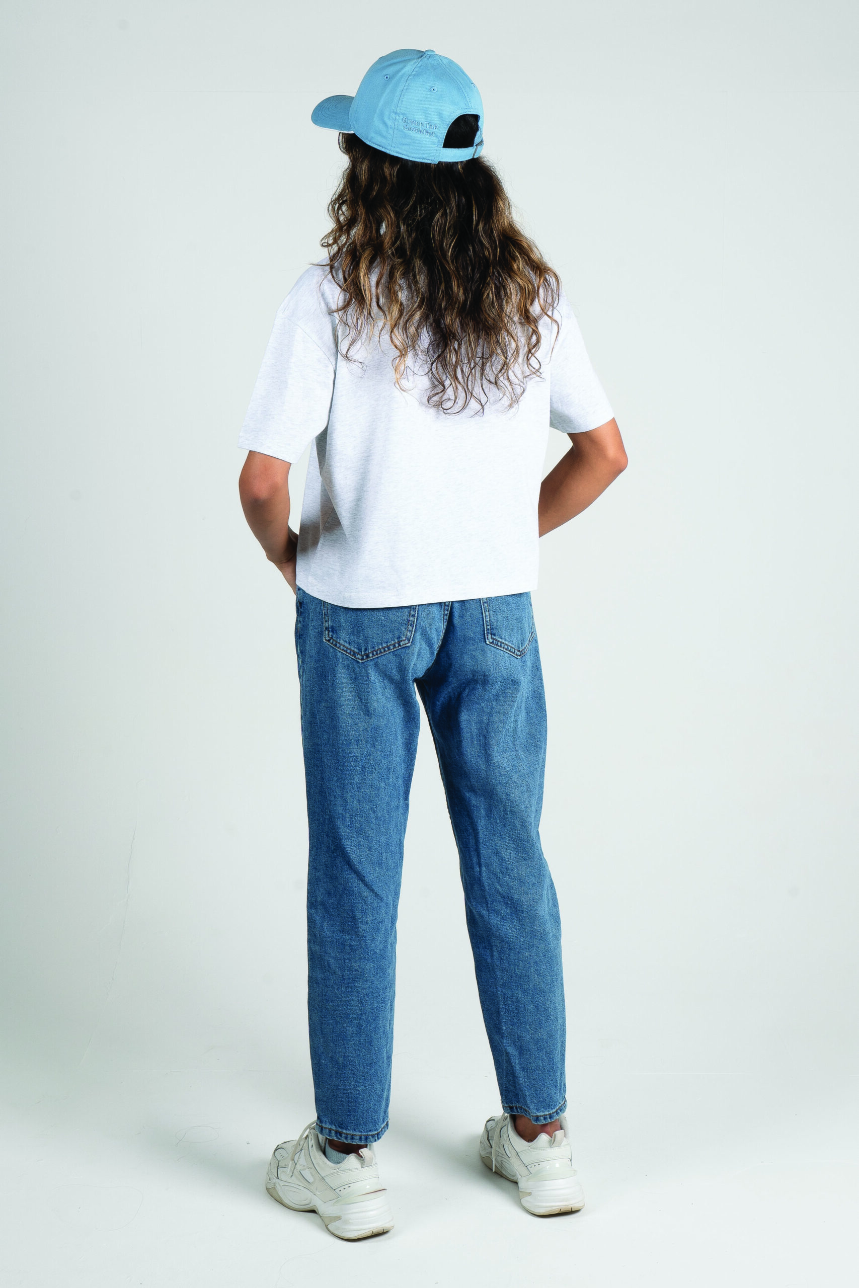 women's boxy tee - cool grey heather - back