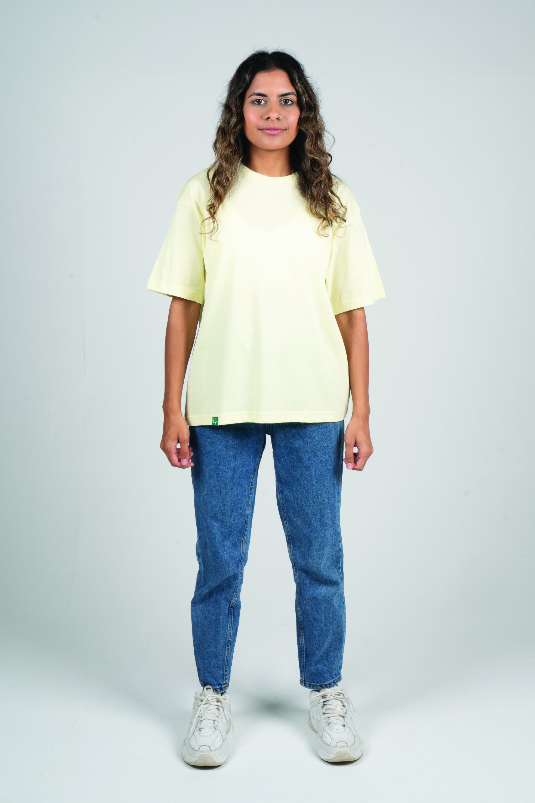 women's relaxed tee - lemon