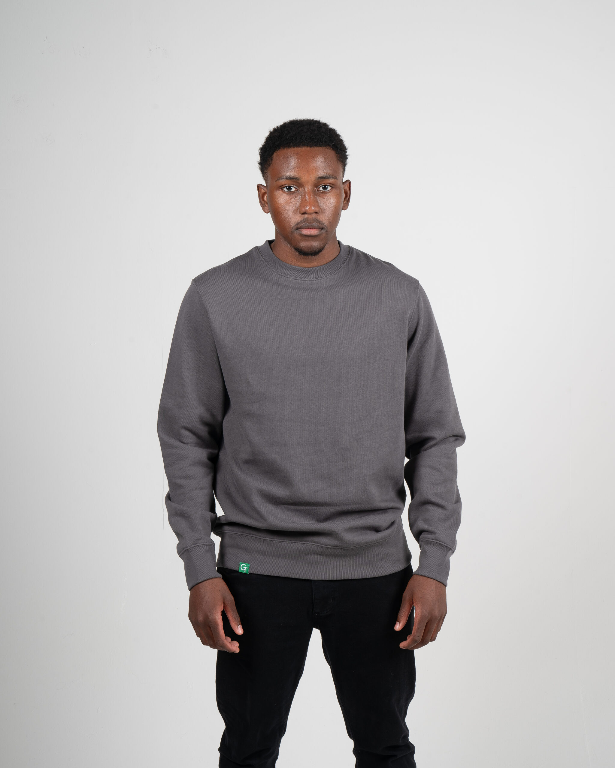 mens-sweater-asphalt-grey-front