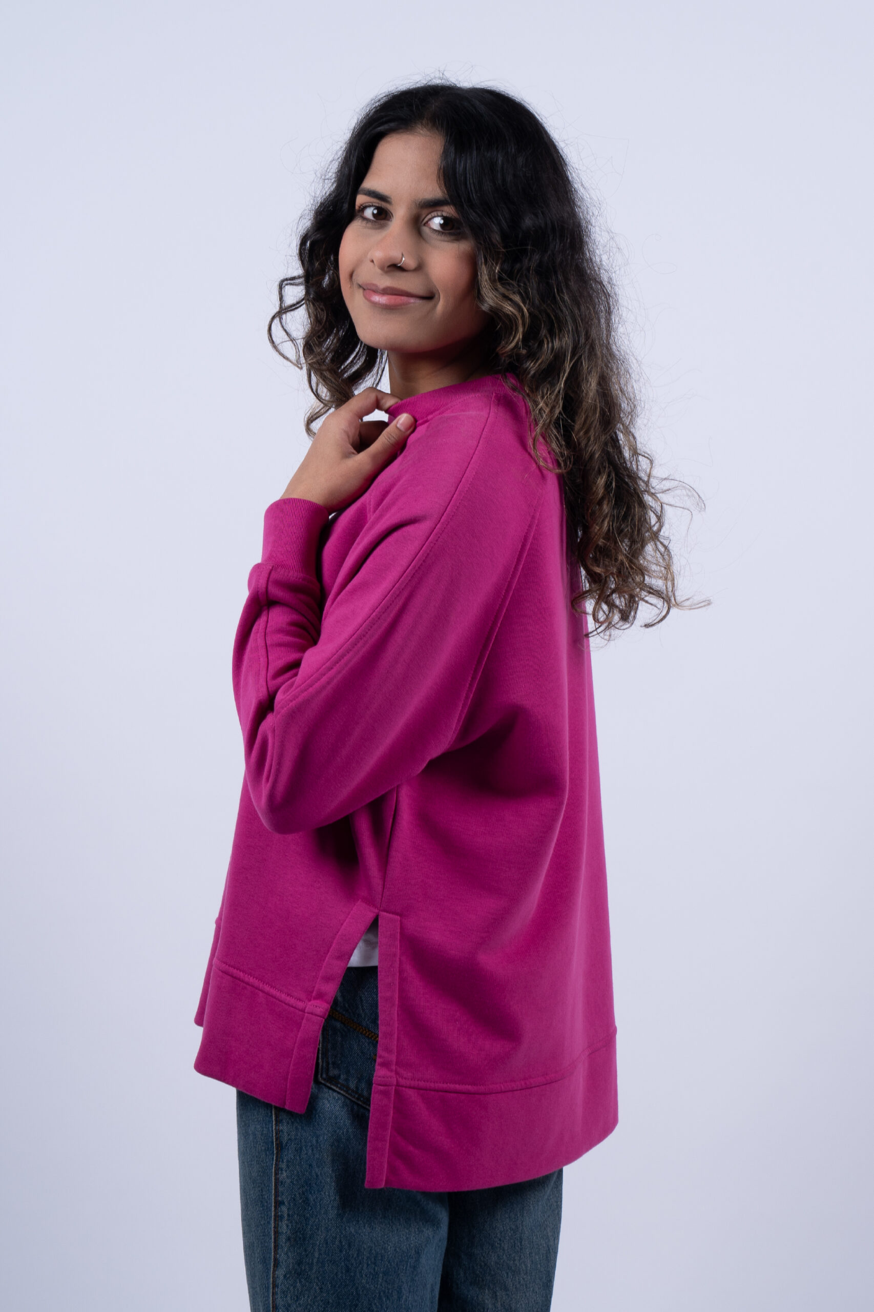 LADIES PINK SWEATER SIDE CLOSE